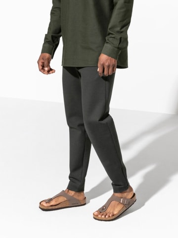 Birkenstock Japonki "Gizeh" w kolorze brązowym