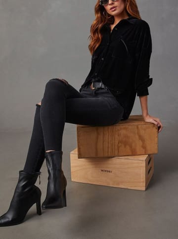 Milan Kiss Fluwelen blouse lichtblauw
