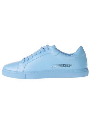 Pangaia Sneakers lichtblauw