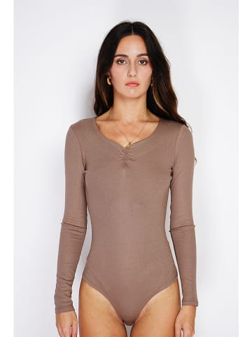 ASSUILI Body bruin