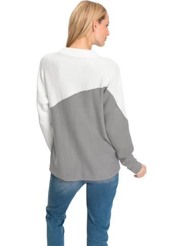 Heine Pullover in Grau/ Weiß