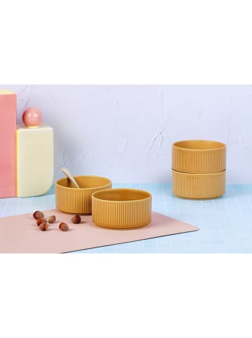 Björn 4-delige set: serveerkommen "Scandi" okergeel - Ø 12 cm