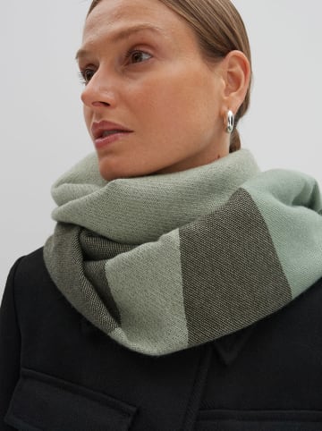 Someday Schal "Blenah" in Grün/ Khaki - (L)182 x (B)68 cm