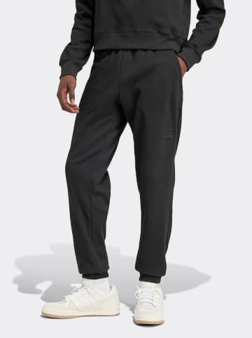 adidas Spodnie dresowe w kolorze czarnym