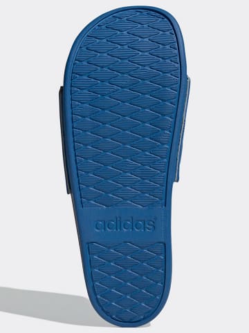 adidas Pantoletten in Blau/ Dunkelblau