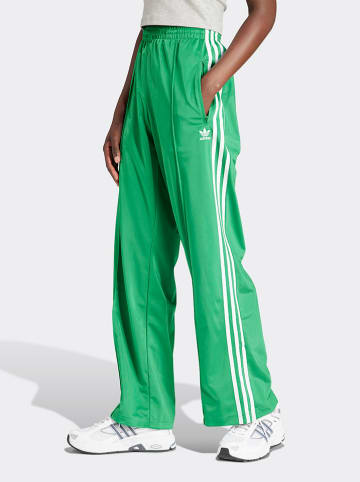 adidas Spodnie dresowe w kolorze zielonym