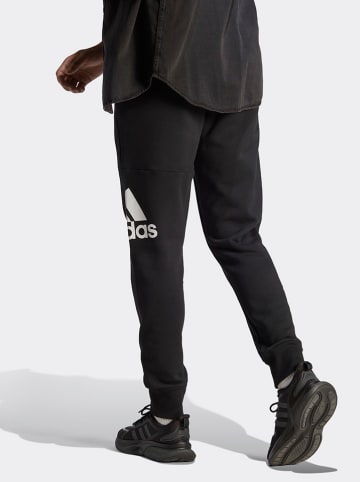 adidas Sweathose in Schwarz