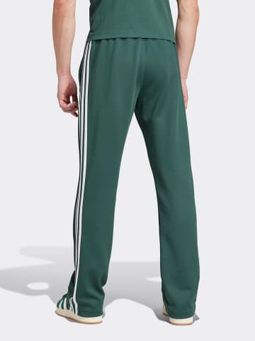 adidas Sweathose in Grün/ Weiß
