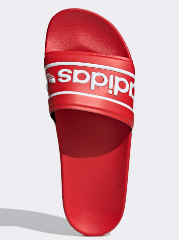 adidas Pantoletten in Rot