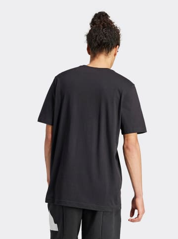 adidas Shirt in Schwarz