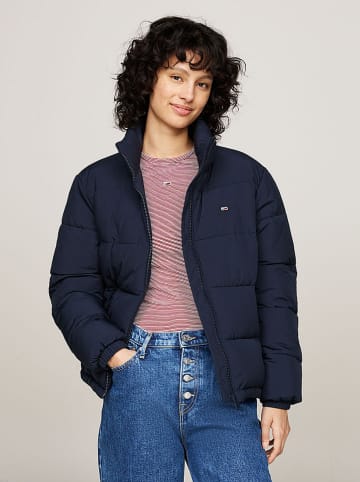 TOMMY JEANS Kurtka zimowa w kolorze granatowym