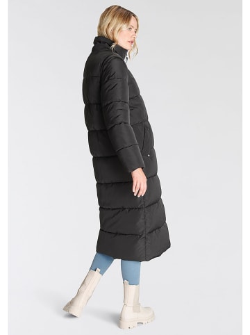 ONLY Wintermantel in Schwarz