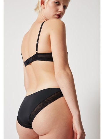 Skiny Slip in Schwarz