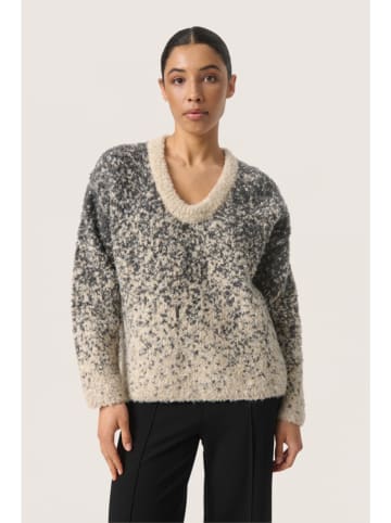 Soaked in Luxury Pullover "Soaked in Luxury" in Creme