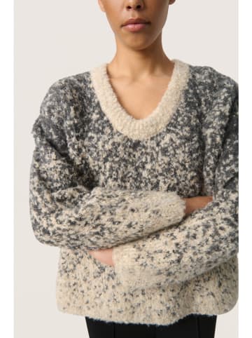 Soaked in Luxury Sweter "Soaked in Luxury" w kolorze kremowym