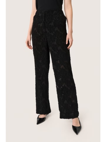 Soaked in Luxury Spodnie "Soaked in Luxury" w kolorze czarnym