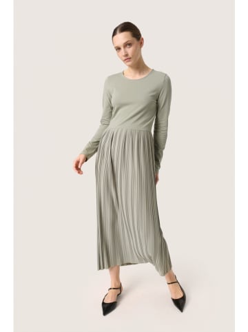 Soaked in Luxury Kleid "Soaked in Luxury" in Grau