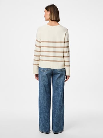 Pieces Longsleeve in Creme/ Beige
