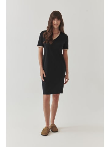 TATUUM Kleid in Schwarz