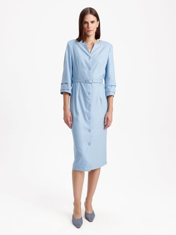 BGN Kleid in Hellblau