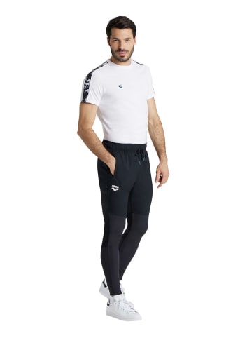 Arena Sweathose in Schwarz