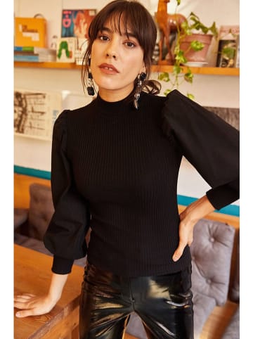 Olalook Bluse in Schwarz