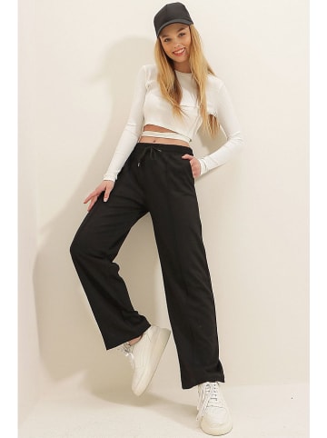 Trend Alaçatı Stili Sweatbroek zwart