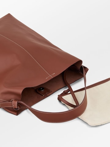 Becksöndergaard Leder-Schultertasche "Mae" in Hellbraun - (B)32 x (H)40 cm