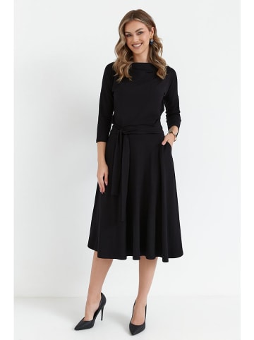made of emotion Kleid in Schwarz