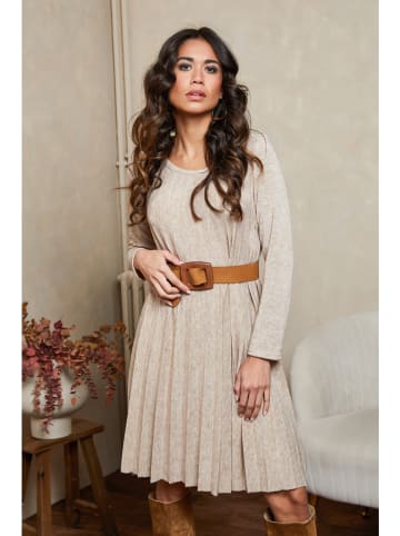 Joséfine Plisseekleid "Balor" in Beige