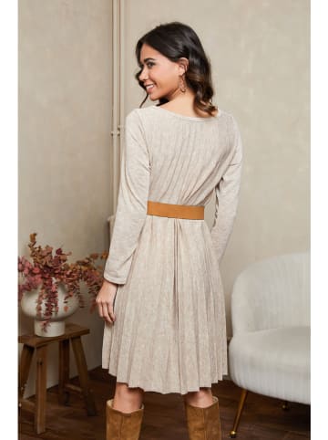 Joséfine Plisseekleid "Balor" in Beige