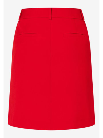More & More Rok rood