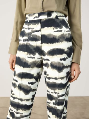 TAIFUN Hose in Creme/ Schwarz