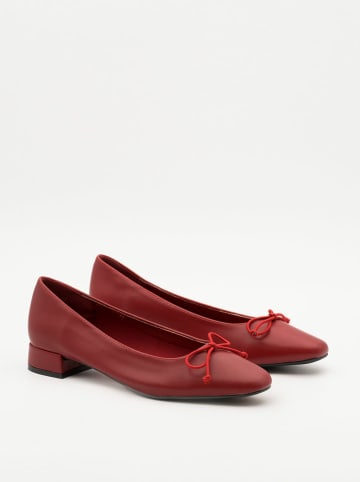 Bellucci Ballerina's rood