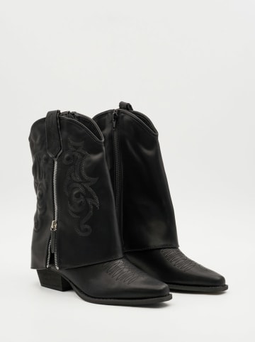 Bellucci Boots in Schwarz