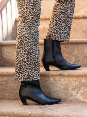 Bellucci Stiefeletten in Schwarz