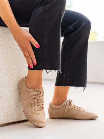 Bellucci Sneakers beige