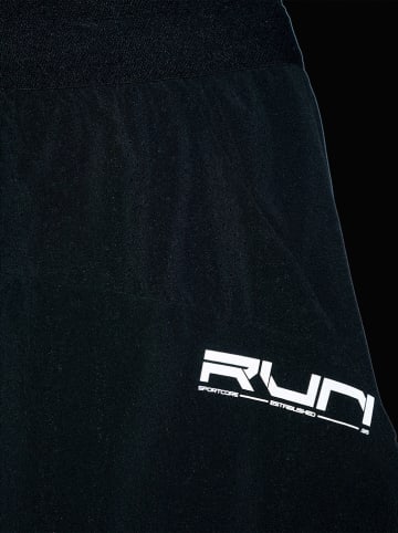 4F Trainingsshorts in Schwarz