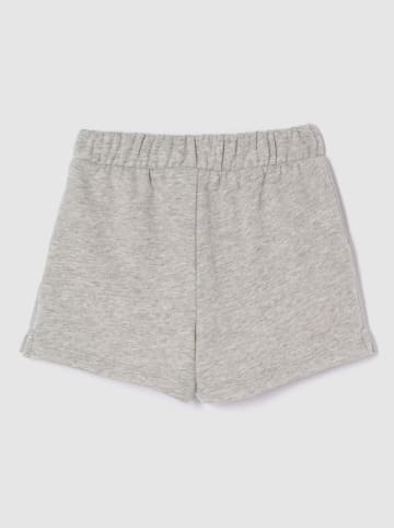 GAP Sweatshorts in Grau