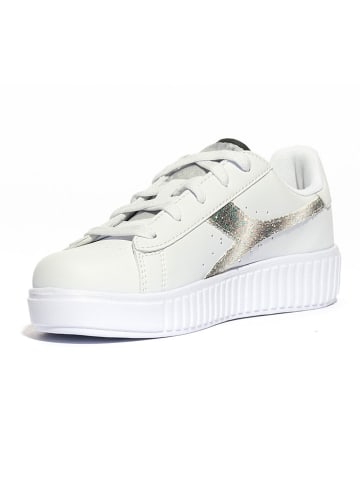 Diadora Sneakers in Weiß/ Gold