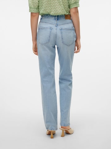 Vero Moda Dżinsy - Regular fit - w kolorze błękitnym