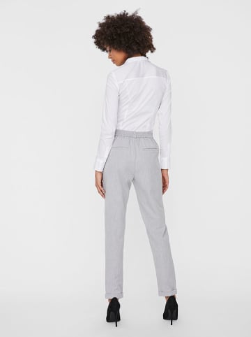Vero Moda Chino in Grau