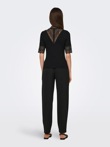 ONLY Shirt in Schwarz