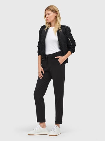 MAC Spodnie chino "Easy Chic" w kolorze czarnym