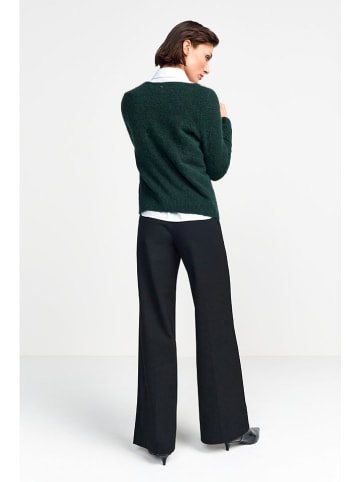 Rich & Royal Sweter w kolorze ciemnozielonym