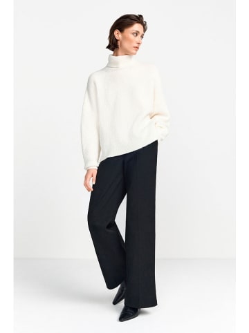 Rich & Royal Rollkragenpullover in Creme
