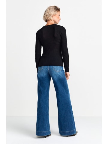 Rich & Royal Longsleeve in Schwarz