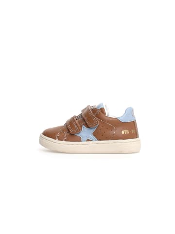 Naturino Skórzane sneakersy "Pinn" w kolorze niebiesko-brązowym