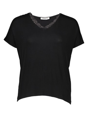 Sublevel Shirt in Schwarz