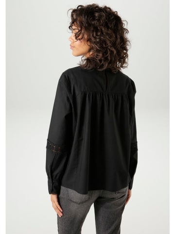 Aniston Bluse in Schwarz